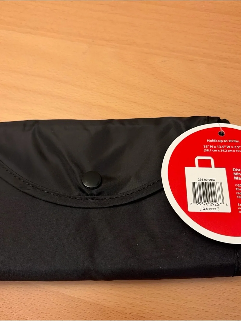 Target compact black